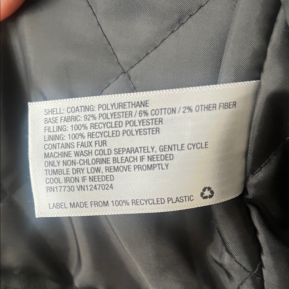 Universal Thread Black Leather Jacket with Cream Shearling Collar - Picture 3 of 5